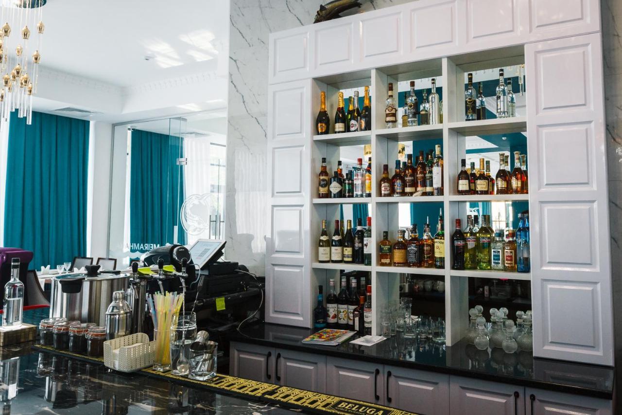 Beluga Hotel Атирау Екстер'єр фото