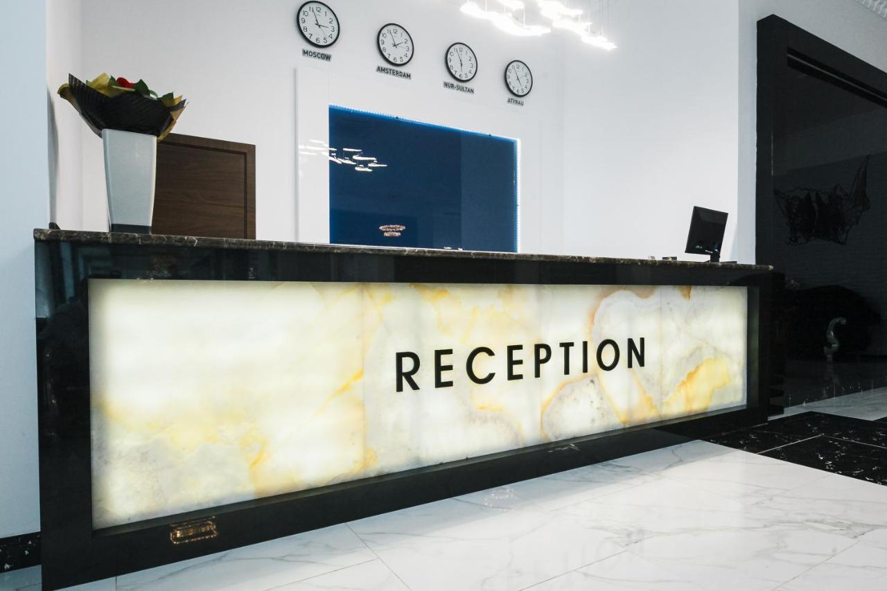 Beluga Hotel Атирау Екстер'єр фото