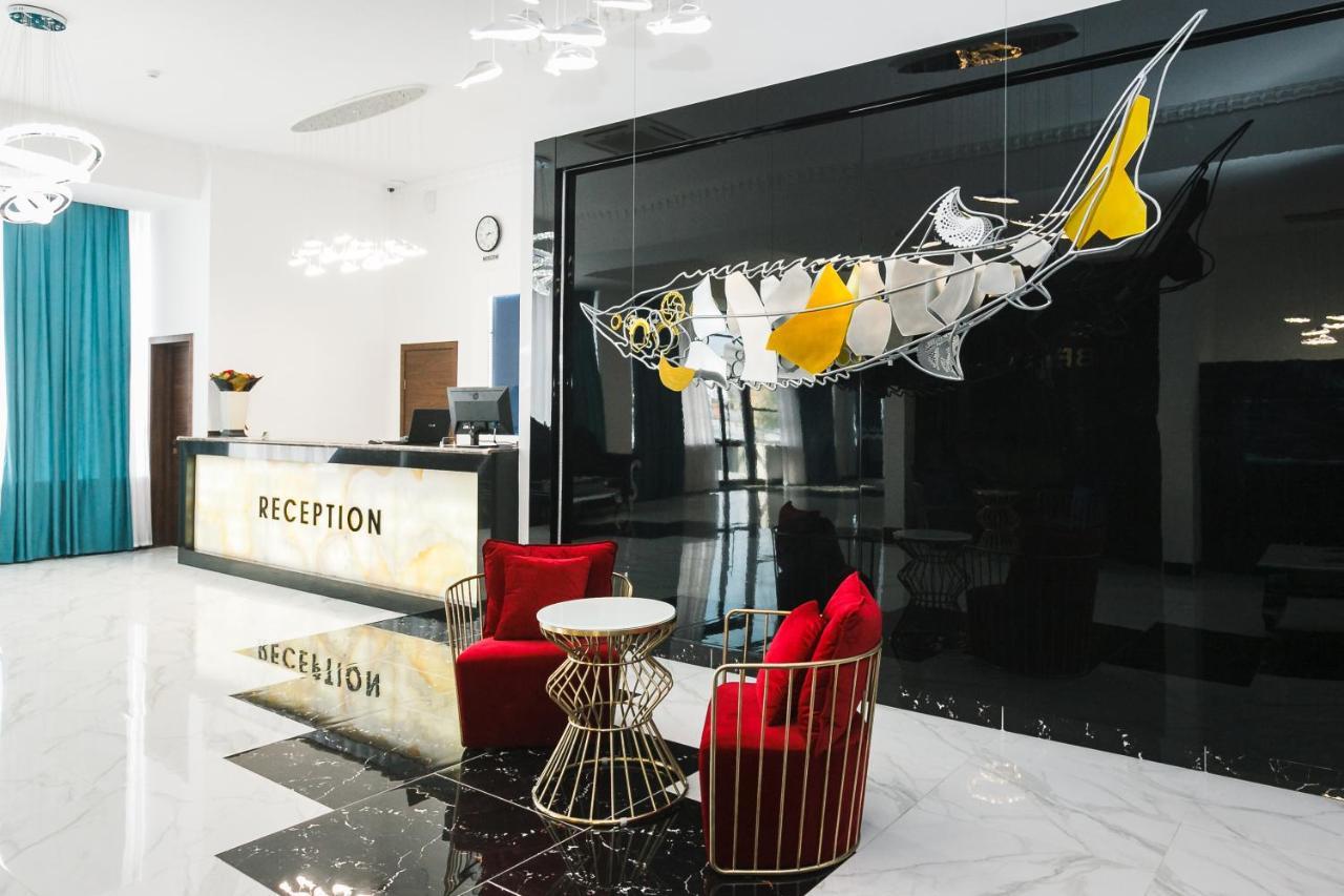 Beluga Hotel Атирау Екстер'єр фото